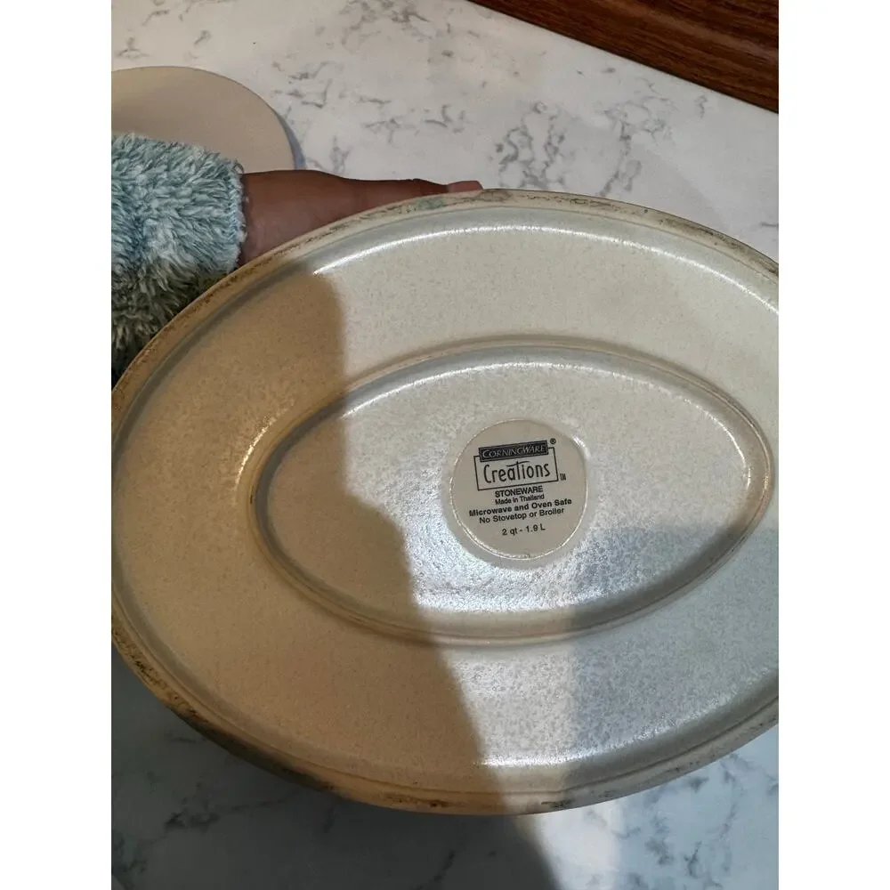 CorningWare Creations stoneware casserole dish cream sandstone w/matching lid